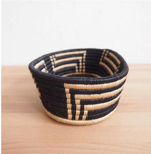 Africa Oval Basket for Storage or Serving | Remote Controller Storage or Baby Diapers and Wipes or Serving Bread on The Table - 12" long x 8" wide (15.5" long with handles) Black & Brown