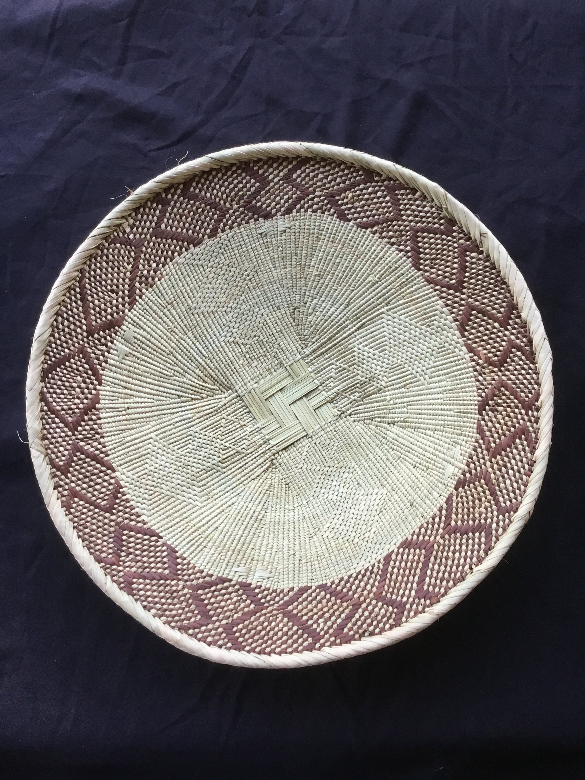 ZIMBABWE: TONGA / BINGA & ZIENZELE BASKETS – Tagged 