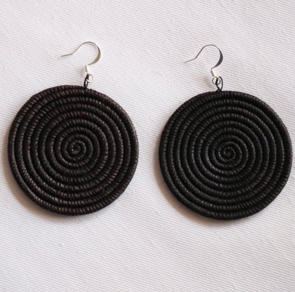 Rwanda Sisal Disc Black Earrings